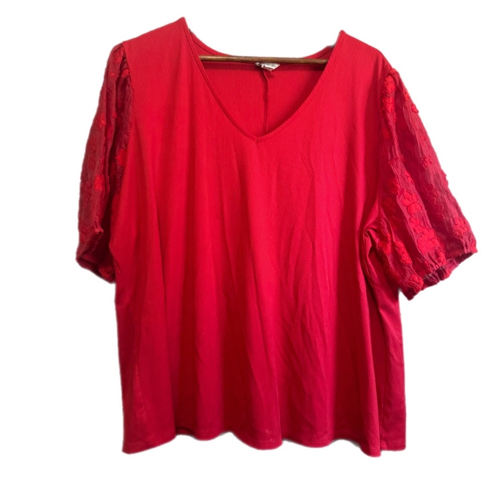Cato V-Neck Top Women 22/24W Red Excellent Ribbed Floral Sheer Puff Sleeve
